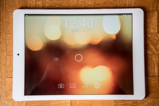 Le design très élégant de l'Haier Pad 971 en fait un sérieux concurrent pour l'iPad Air d'Apple - crédit photo : E.F.