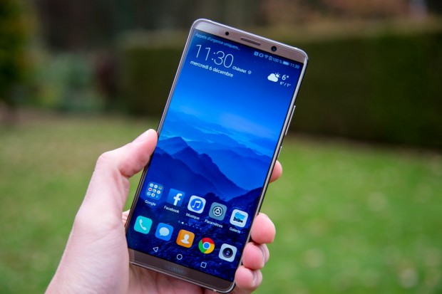 L'écran OLED est l'une des grandes nouveautés - Crédit photo : E.F.